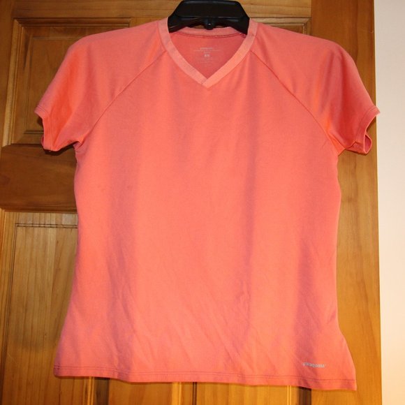 3/$25 ♻️ Patagonia Capilene 1 Baselayer T Shirt - Picture 1 of 4